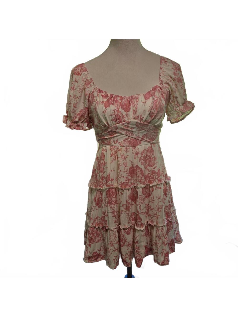 Mi Ami for Francesca's romantic pink floral mini milkmaid dress small